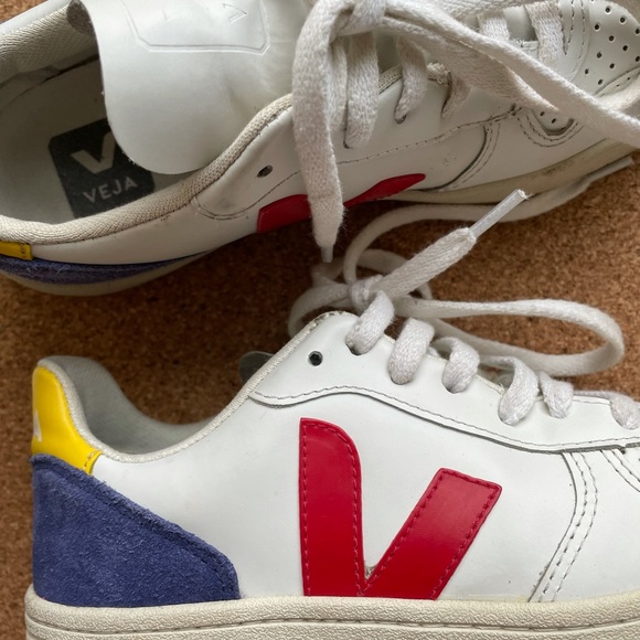 Rare Primary Color Veja Sneakers - Picture 2 of 3